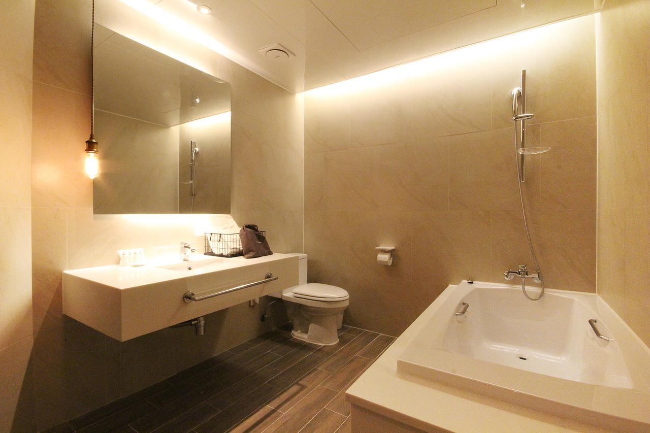 Hotel Londoner Hwamyeong Busan Dış mekan fotoğraf