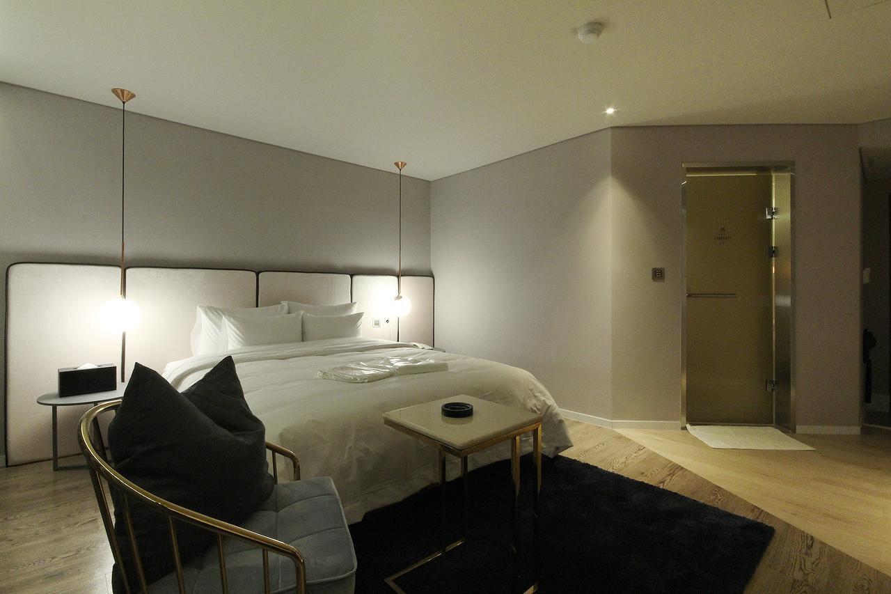 Hotel Londoner Hwamyeong Busan Dış mekan fotoğraf