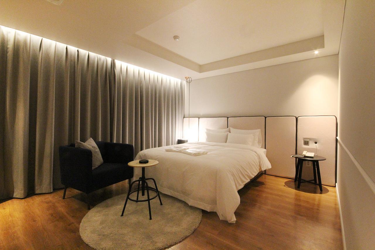 Hotel Londoner Hwamyeong Busan Dış mekan fotoğraf