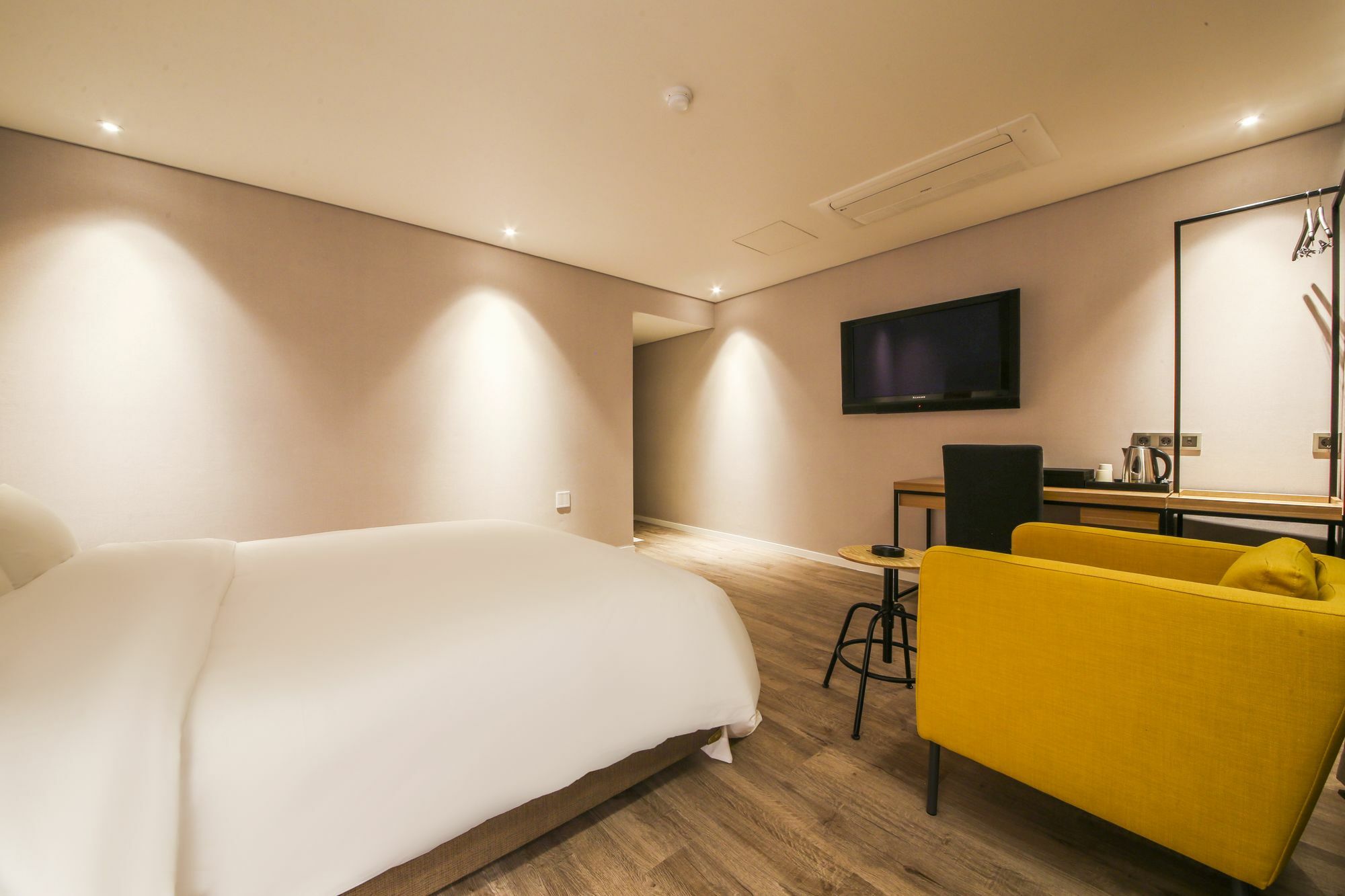 Hotel Londoner Hwamyeong Busan Dış mekan fotoğraf
