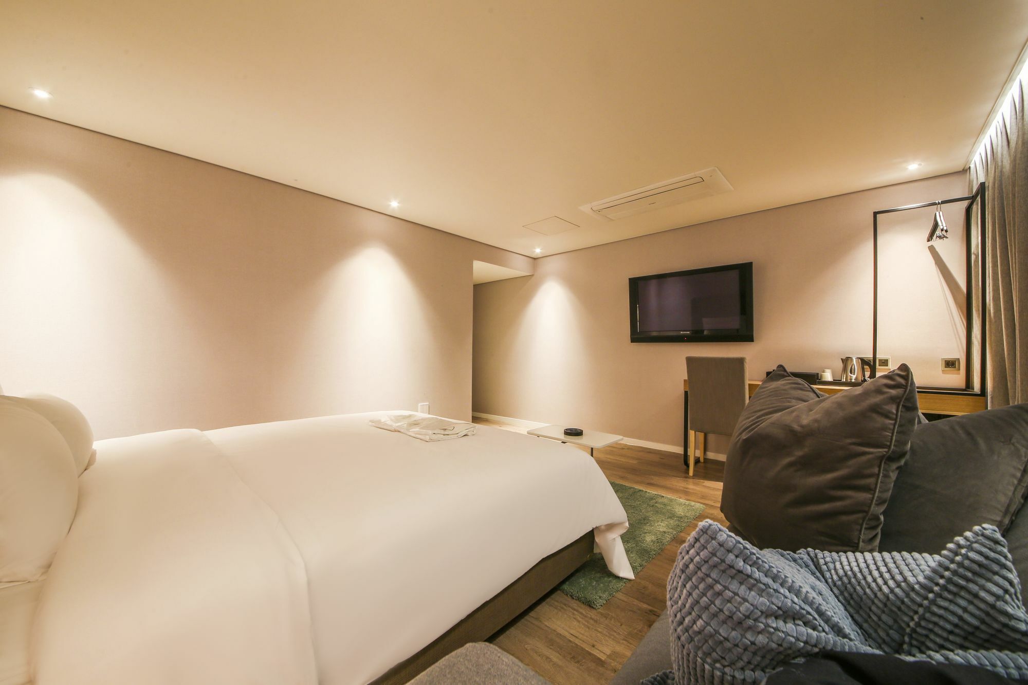 Hotel Londoner Hwamyeong Busan Dış mekan fotoğraf