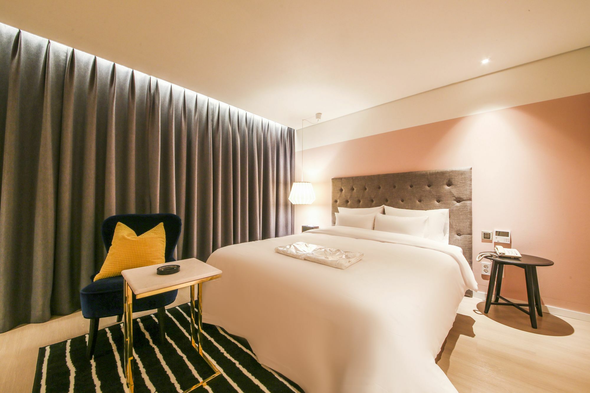 Hotel Londoner Hwamyeong Busan Dış mekan fotoğraf