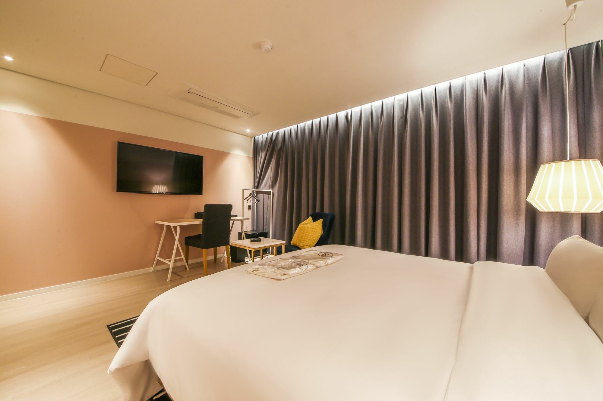 Hotel Londoner Hwamyeong Busan Dış mekan fotoğraf
