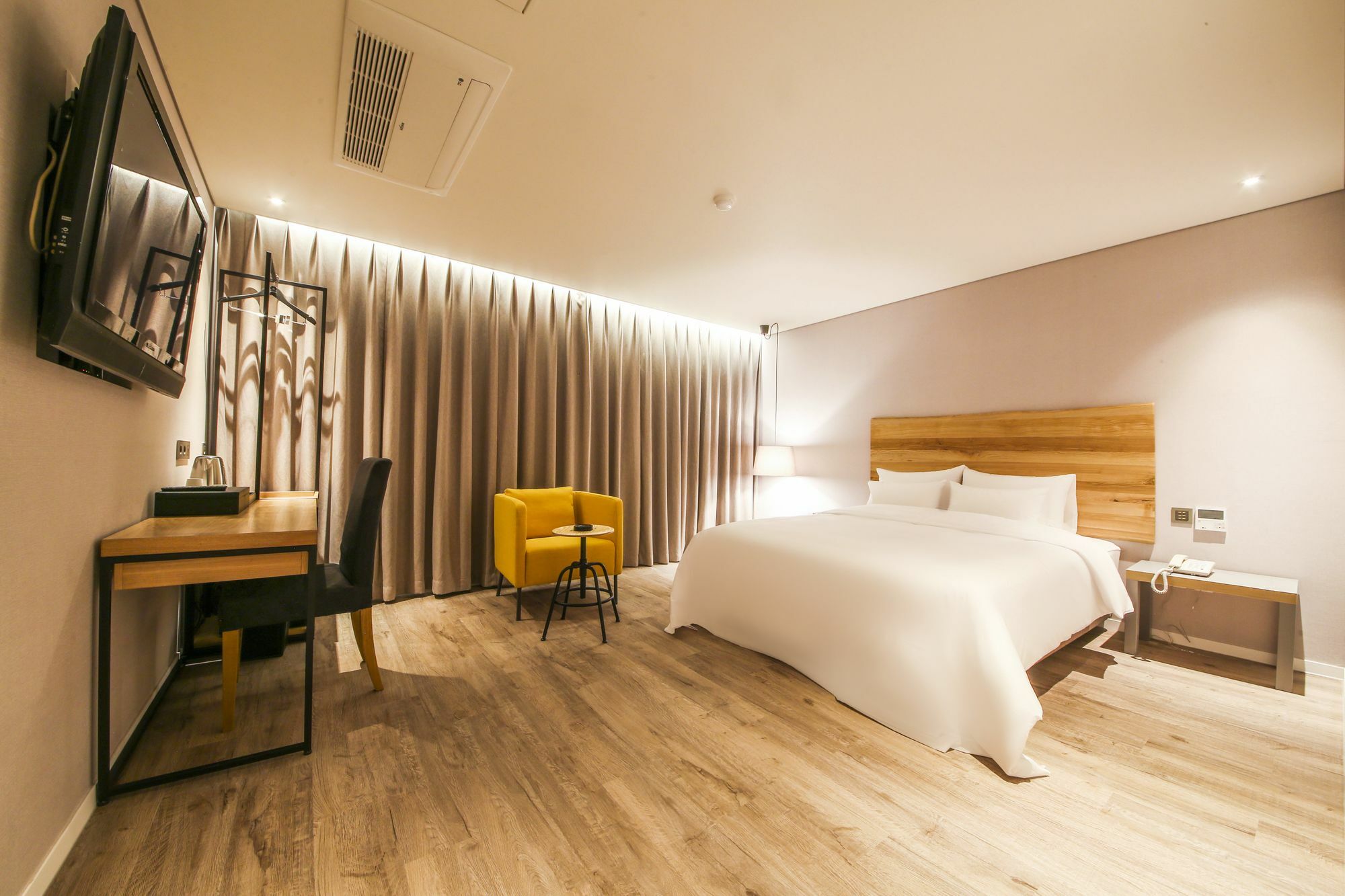 Hotel Londoner Hwamyeong Busan Dış mekan fotoğraf